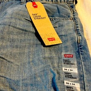 Men’s Levi’s 569 loose straight 38x34 new with tags
